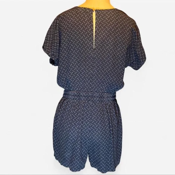 Carve Designs Navy Sophie Linen Romper - Picture 4 of 7